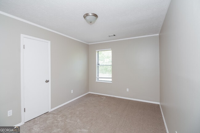 Building Photo - 5660 Pine Meadows Ct