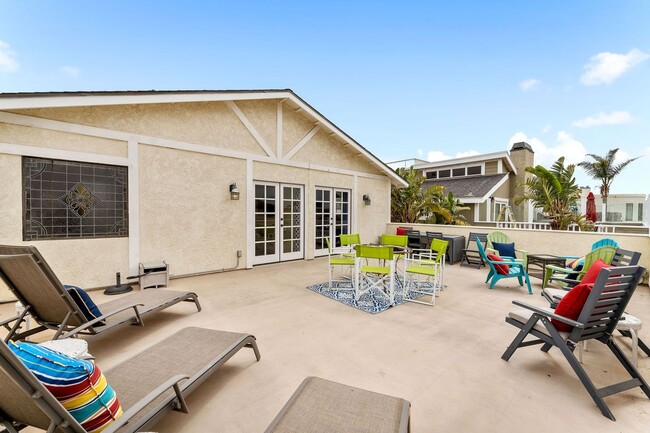 Building Photo - 4850A - Mandalay Shores/ Oxnard/ 5 bedroom...