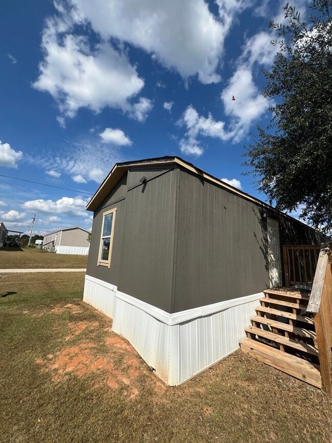 Building Photo - 142 CO Rd