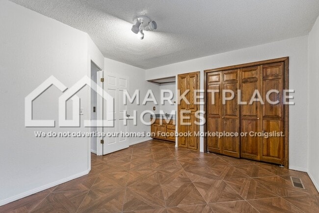 Building Photo - 2155 N Rio De Flag Dr