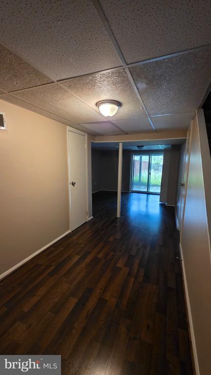 Building Photo - 24 Lerner Ct