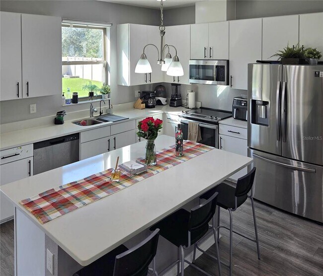 Building Photo - 5332 Pavia Dr