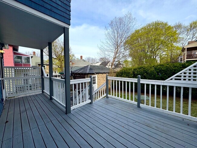 Building Photo - 40 Highland Ave