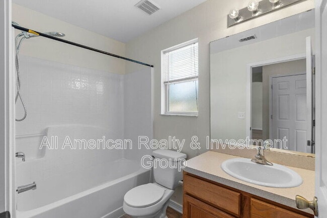 Building Photo - 147 Cabana Way