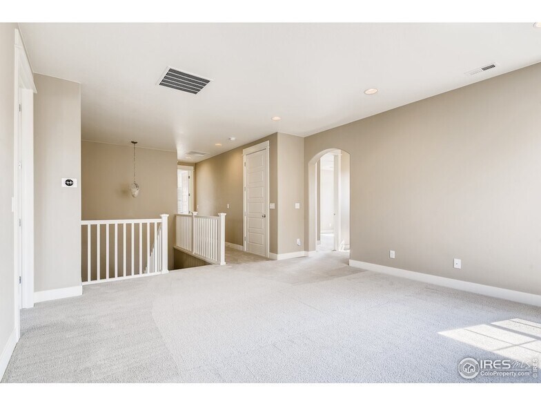 Building Photo - 20473 Northern Pine Ave