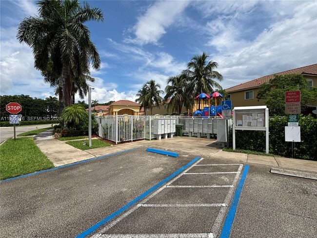 Building Photo - 570 St Michelle Way