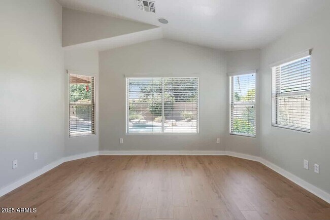 Building Photo - 11623 West Cocopah St