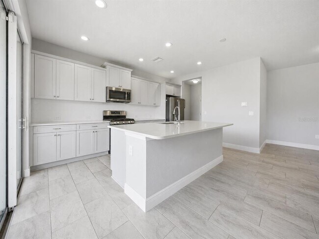 Building Photo - 11118 Sand Pine Ln