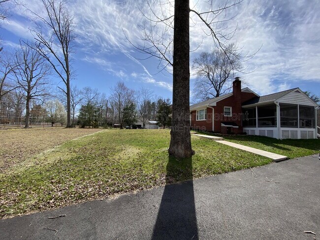 Building Photo - 15101 Spotswood Furnace Rd