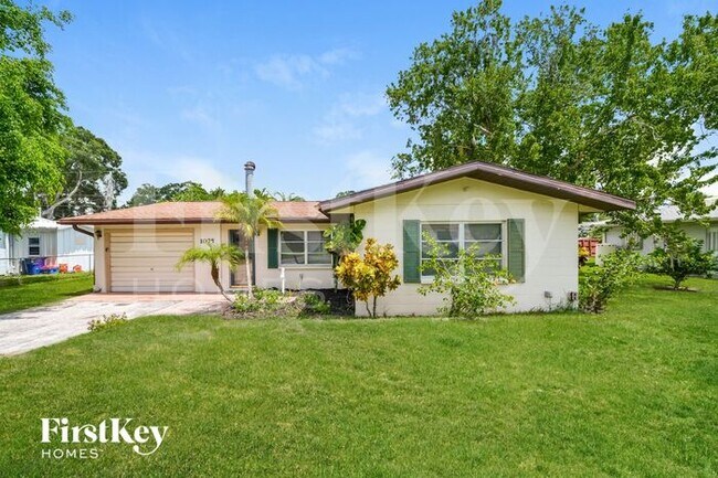 Primary Photo - 1075 Queen Rd