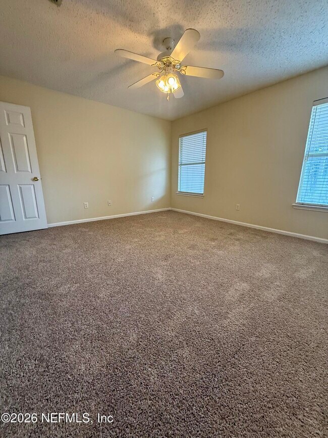 Building Photo - 3150 Highland Grove Dr