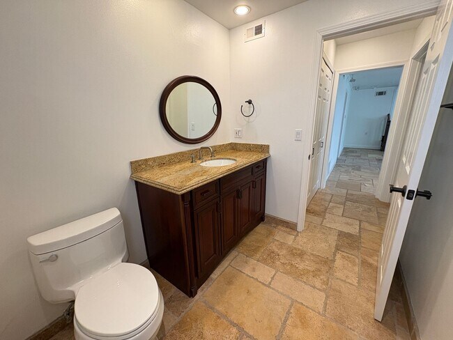 Building Photo - Spacious House - 2 stories - 4 Bedrooms + 2.5 Baths & large 2 car garage