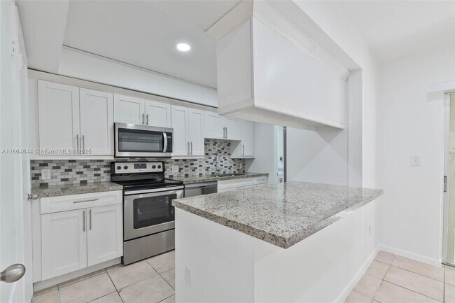 Building Photo - 8401 SW 107th Ave