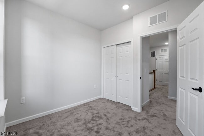 Building Photo - 39 Robeson St