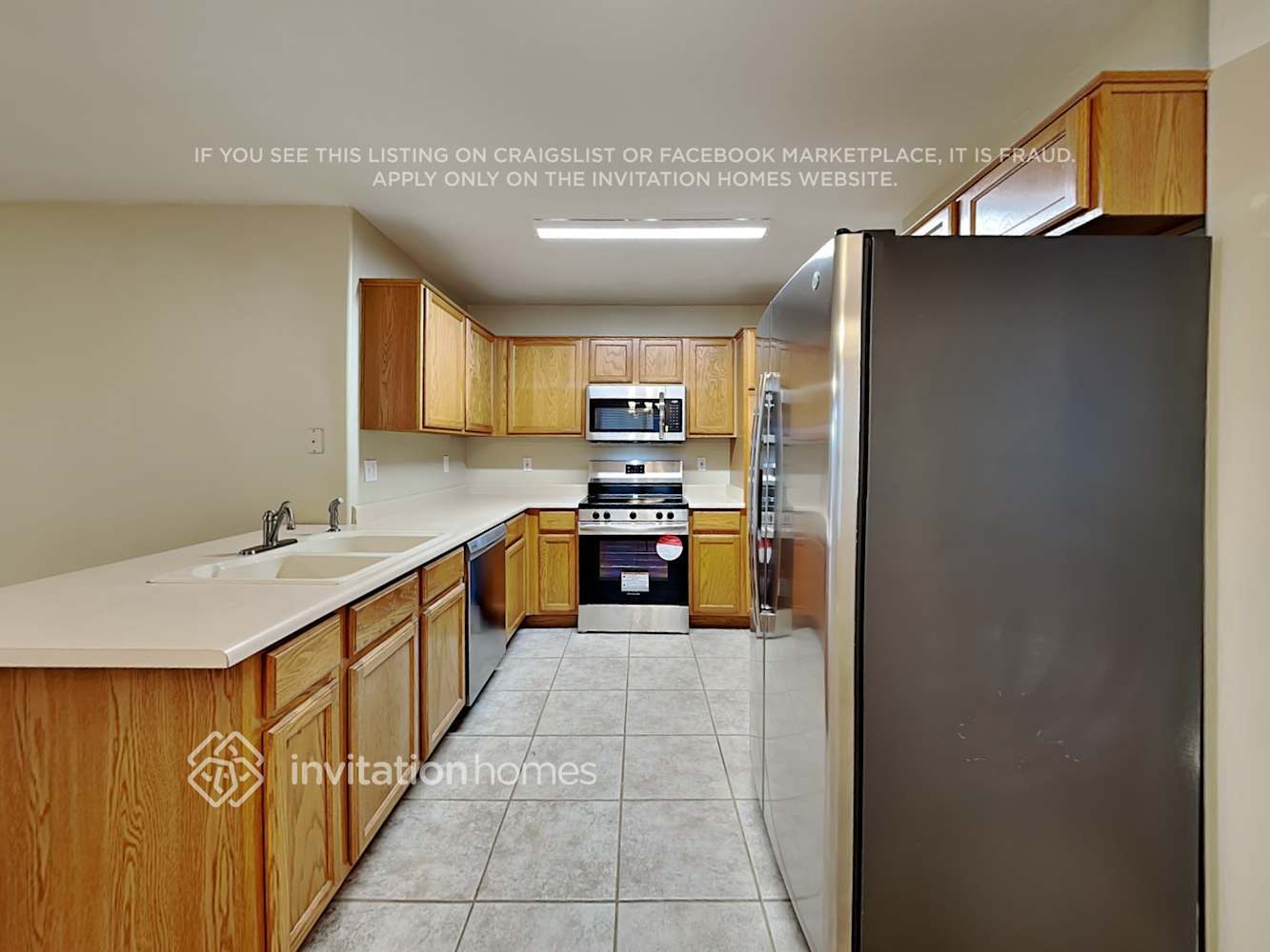 Building Photo - 15023 W Watson Ln