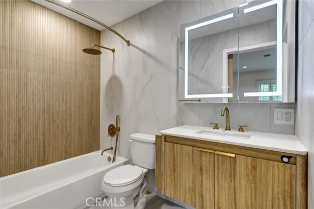 Building Photo - 26191 Sanz