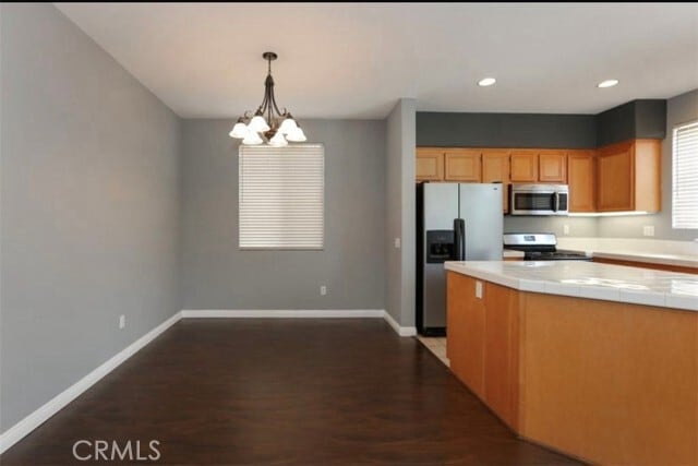 Building Photo - 9122 Lemona Ave