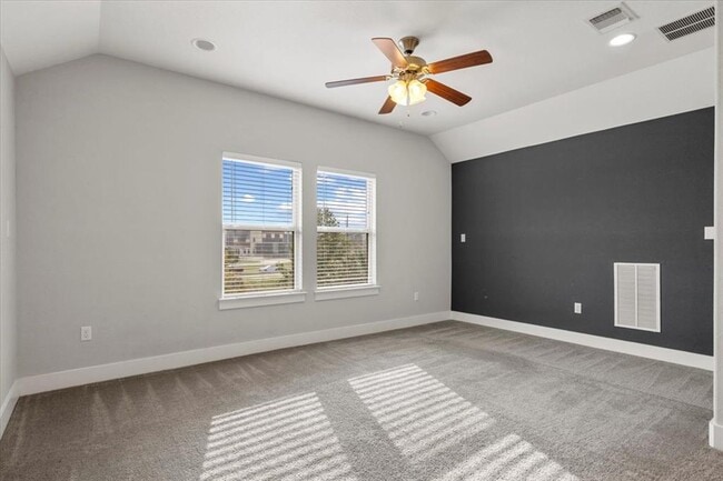 Building Photo - 6009 Baythorne Dr