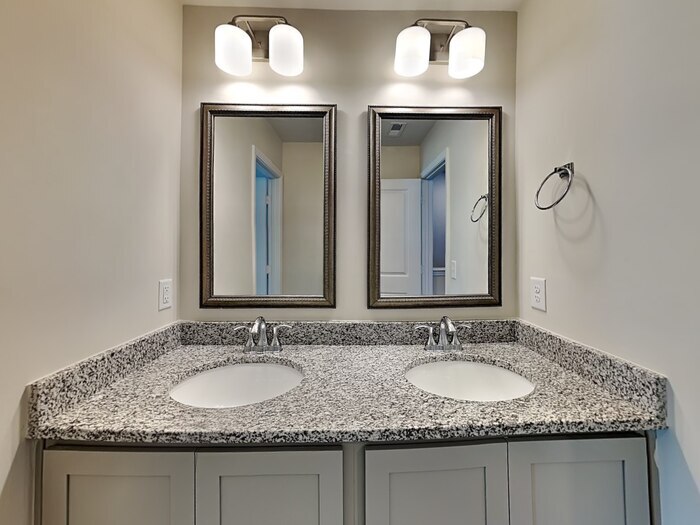 Building Photo - 305 Flushing Bay Ct