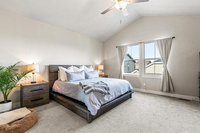 Building Photo - 2486 Trio Falls Dr