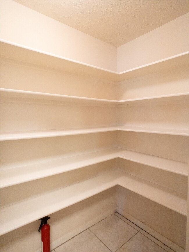 Building Photo - 17234 Rancho Verde Way