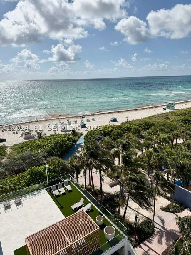 Building Photo - 7135 Collins Ave