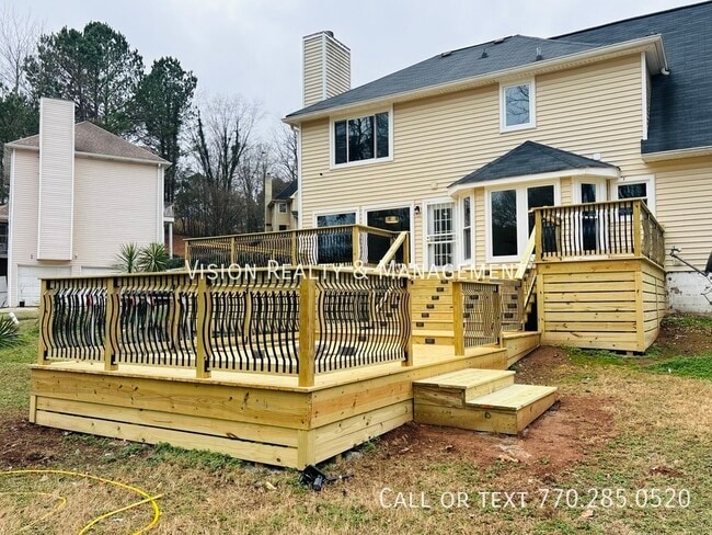 Building Photo - 2821 Briarvale Ct SE