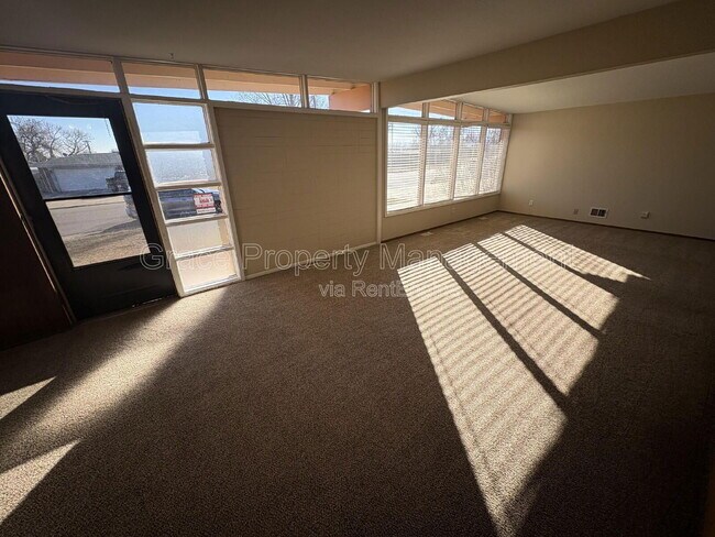 Building Photo - 3401 W 79th Ave