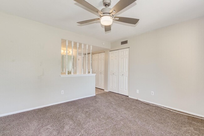 Building Photo - 14466 N 58th Ln