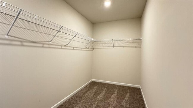 Building Photo - 128 Cedar Ln