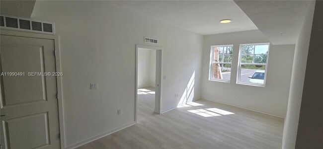 Building Photo - 5579 Millennia Park Dr