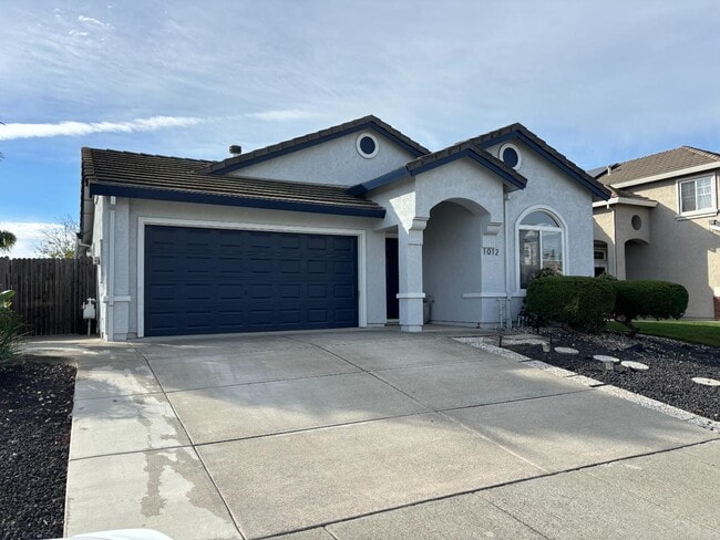 Building Photo - 1012 Freshwater Ct