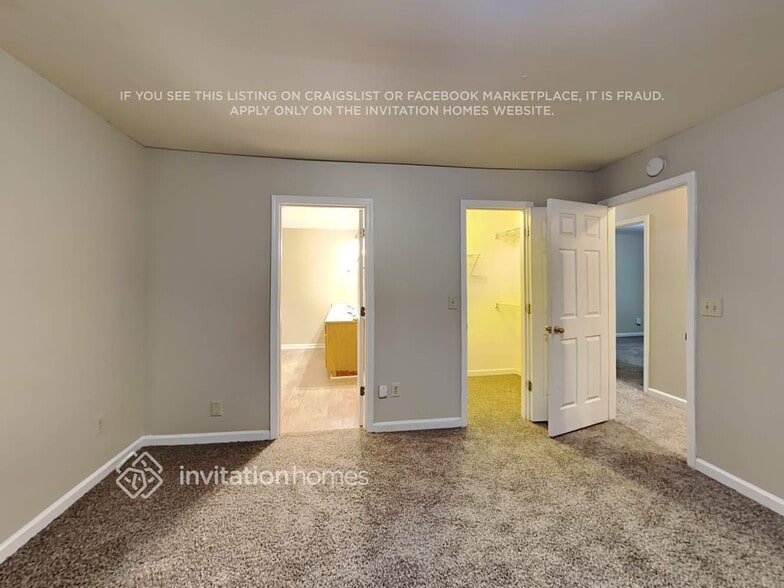 Building Photo - 2123 Amherst Trail SE