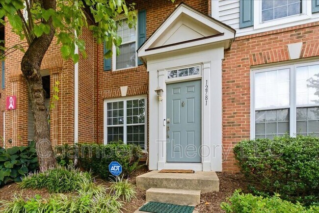 Building Photo - 12781 Fair Crest Ct