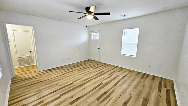 Building Photo - 4509 SE 26th St