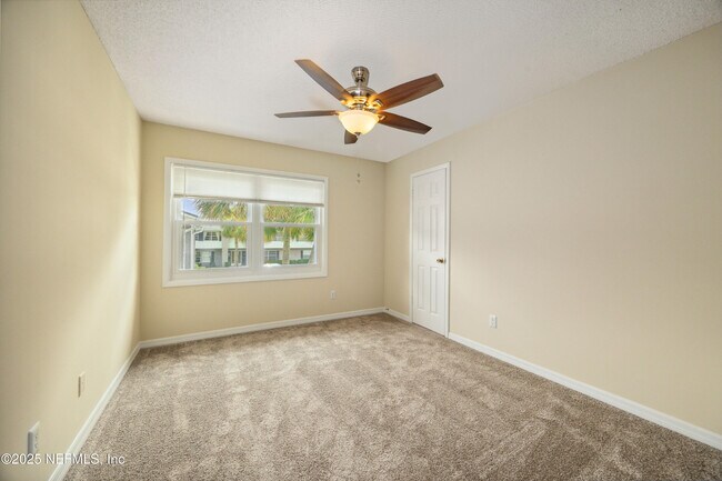 Building Photo - 695 A1A N