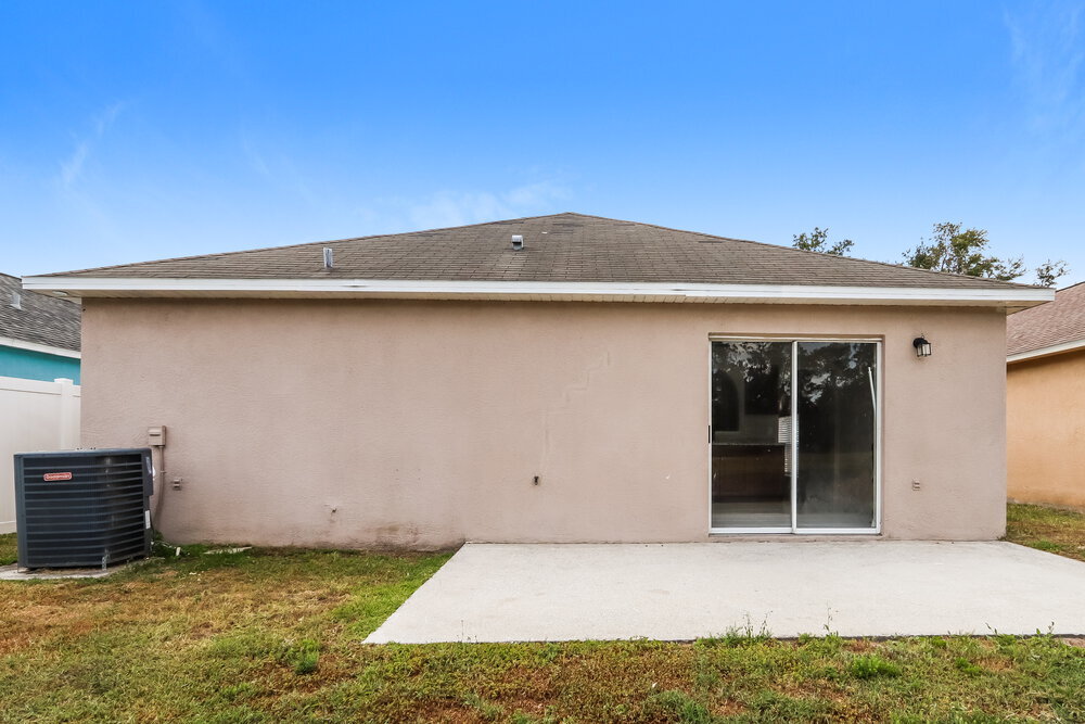 Building Photo - 30539 Birdhouse Dr