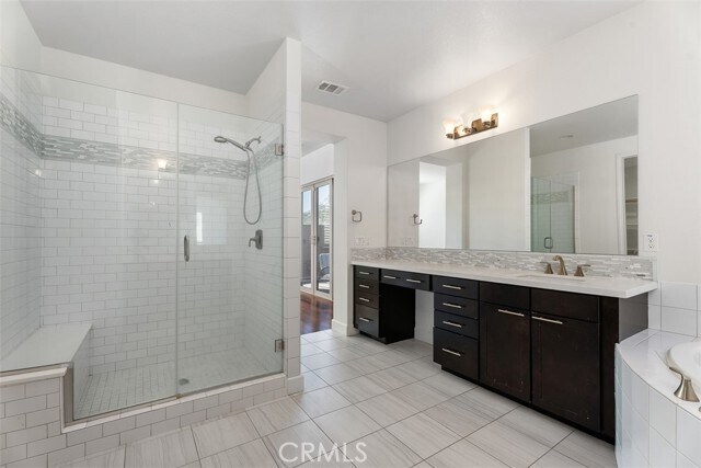 Building Photo - 154 Pavilion