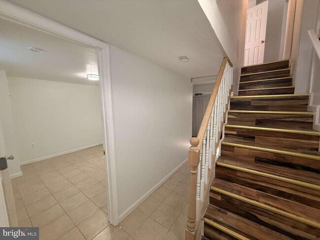 Building Photo - 9722 51st Ave