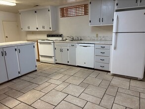 Building Photo - 3429 Quincy Ave