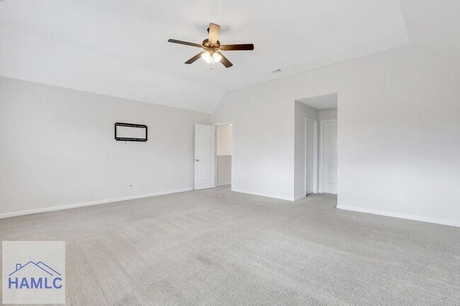Building Photo - 64 Brandonwood Rd NE