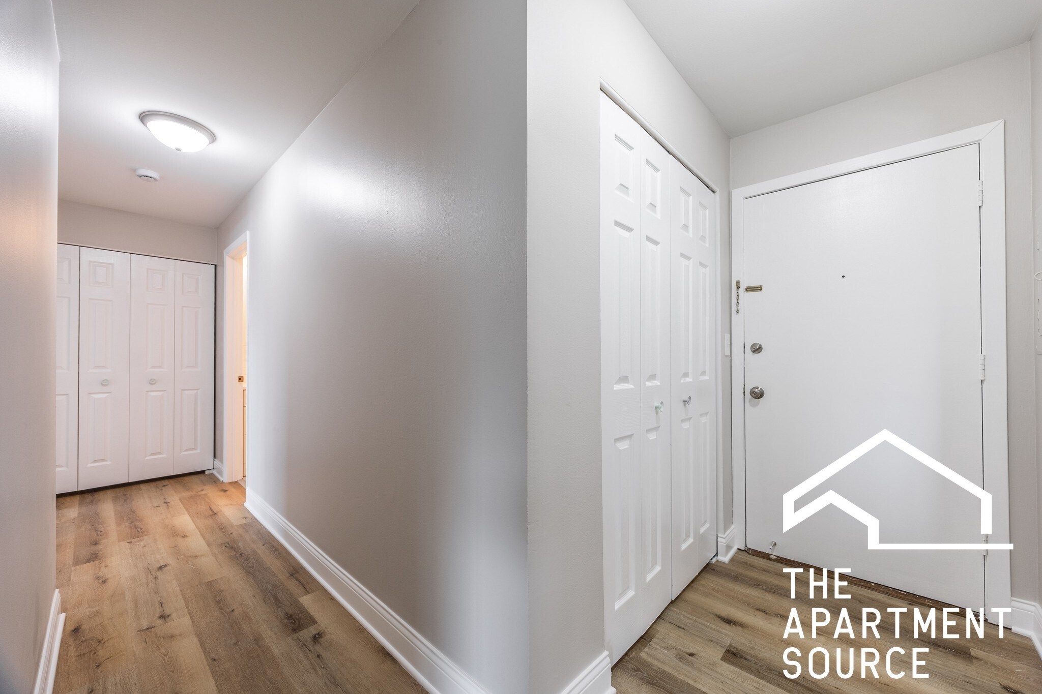 Building Photo - 112 N Kenilworth Ave