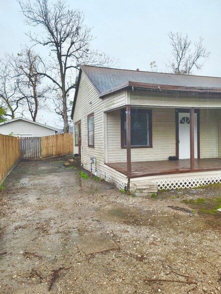 Building Photo - 7716 Appleton St