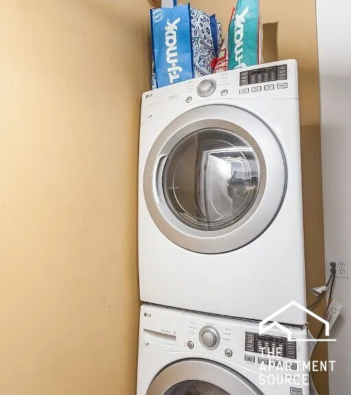 Building Photo - 1822 S Bishop St