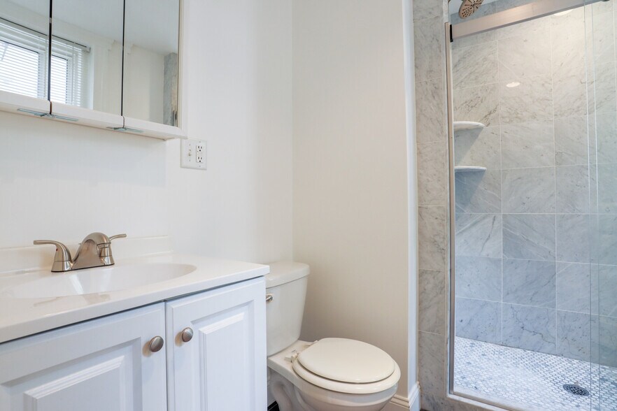 *Pictures are representative samples of the advertised unit. In some cases, the actual units you tou - 54 Queensberry St