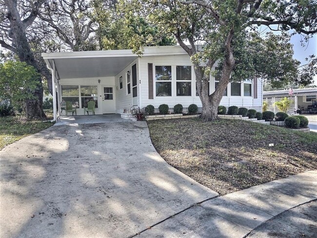 Building Photo - 46 E Palm Forest Dr