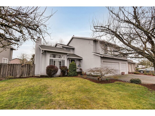 Building Photo - Beaverton / Stylish Open Floor-Plan - 5 Bedrooms, 3 Car Garage, Central Air
