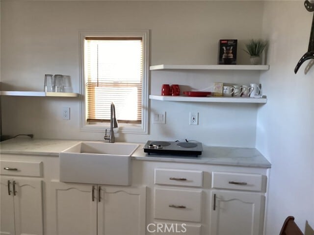 Building Photo - 7165 Ridgeline Dr