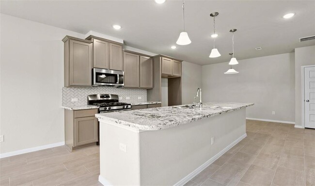 Building Photo - 7349 Hinsdale Dr