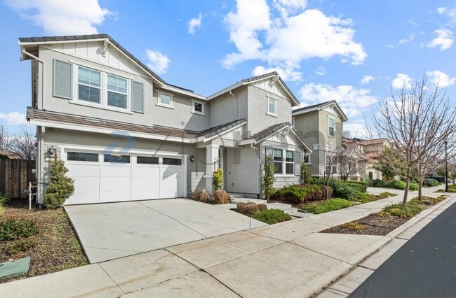 Building Photo - 285 Bear Creek Dr